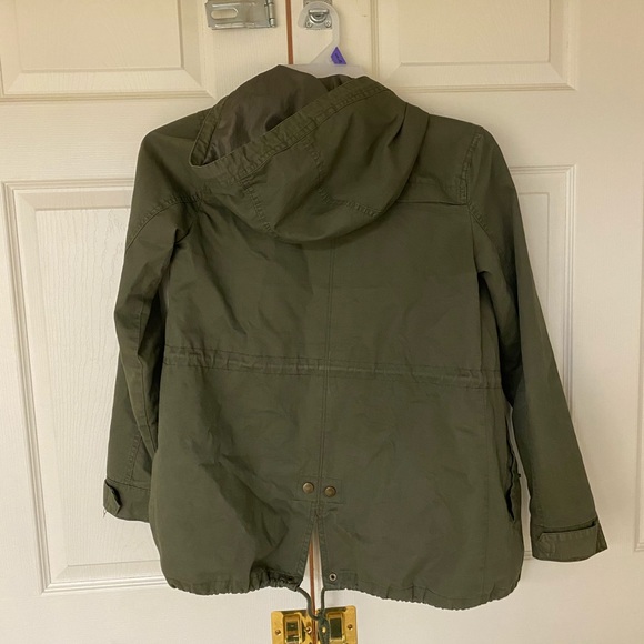 Green jacket - Picture 2 of 3